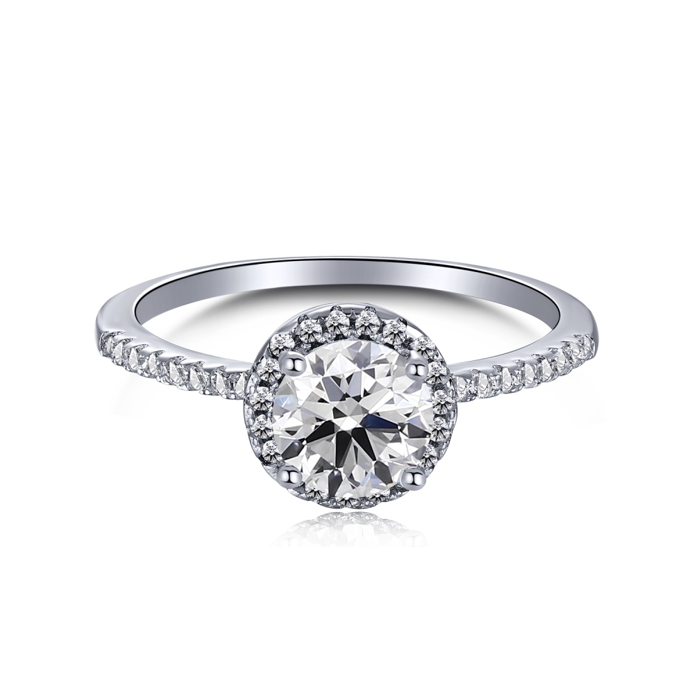 Round Brilliant Cut Halo Engagement Ring