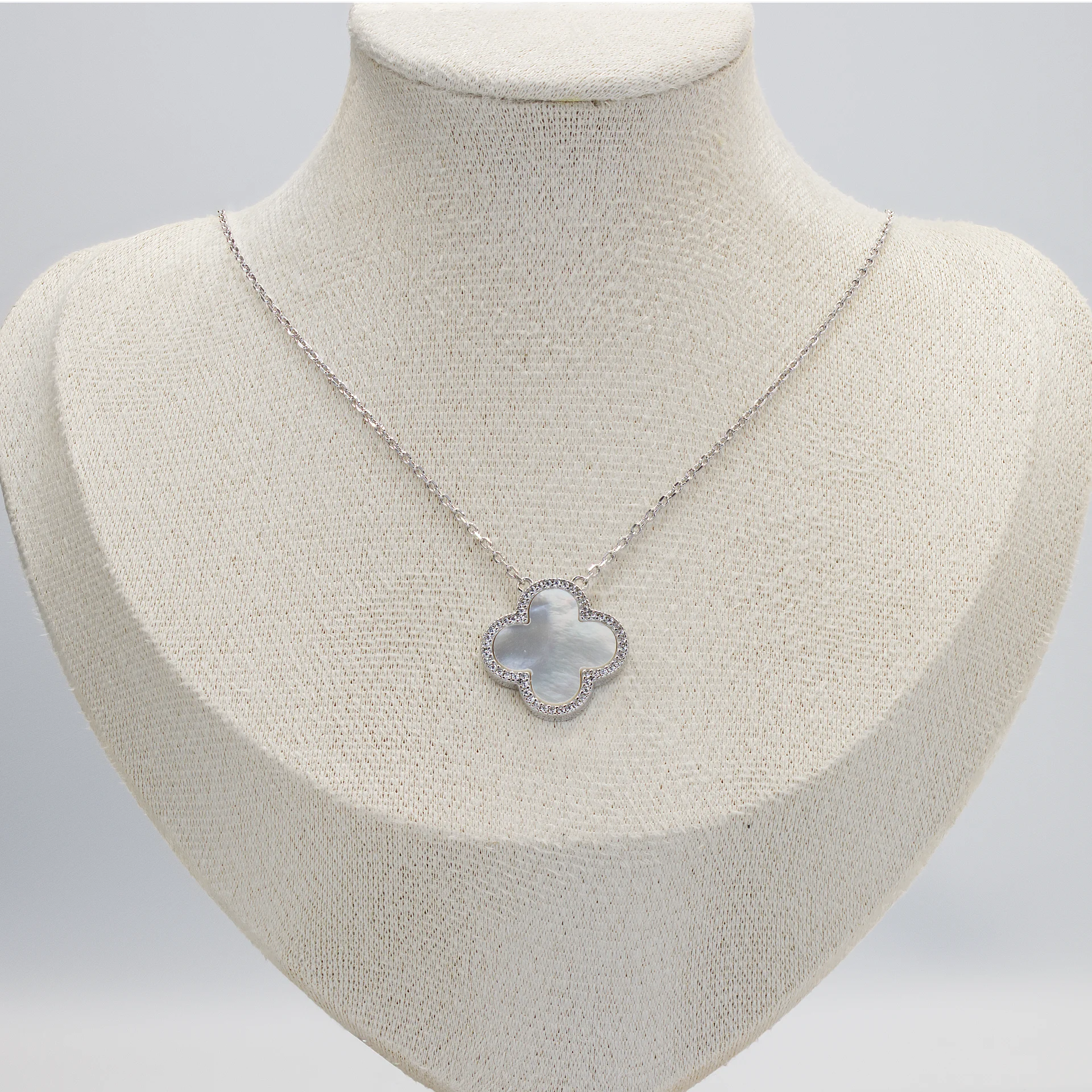 Silver Clover Shaped Necklace