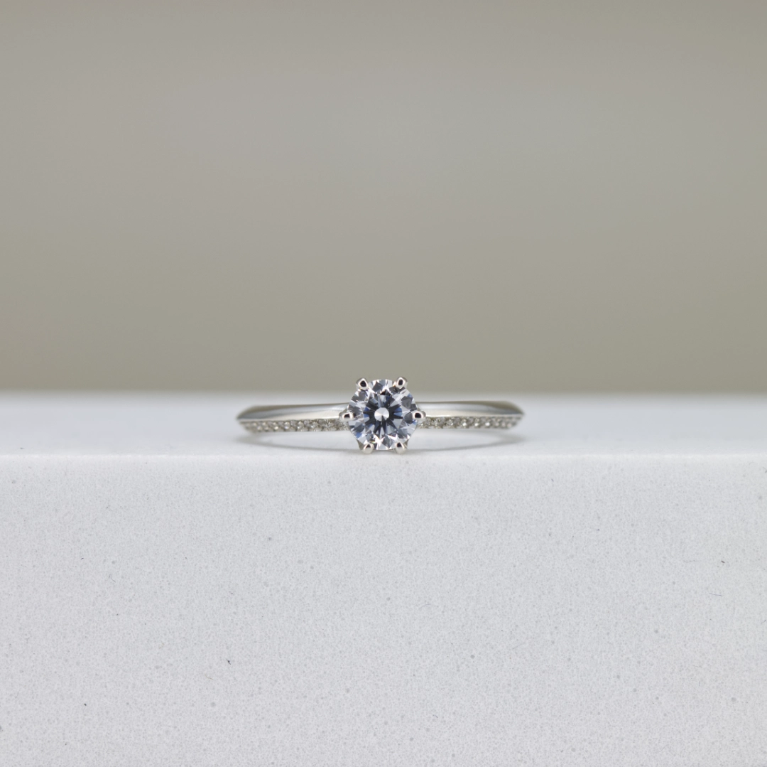 Round-Cut Silver Engagement Ring